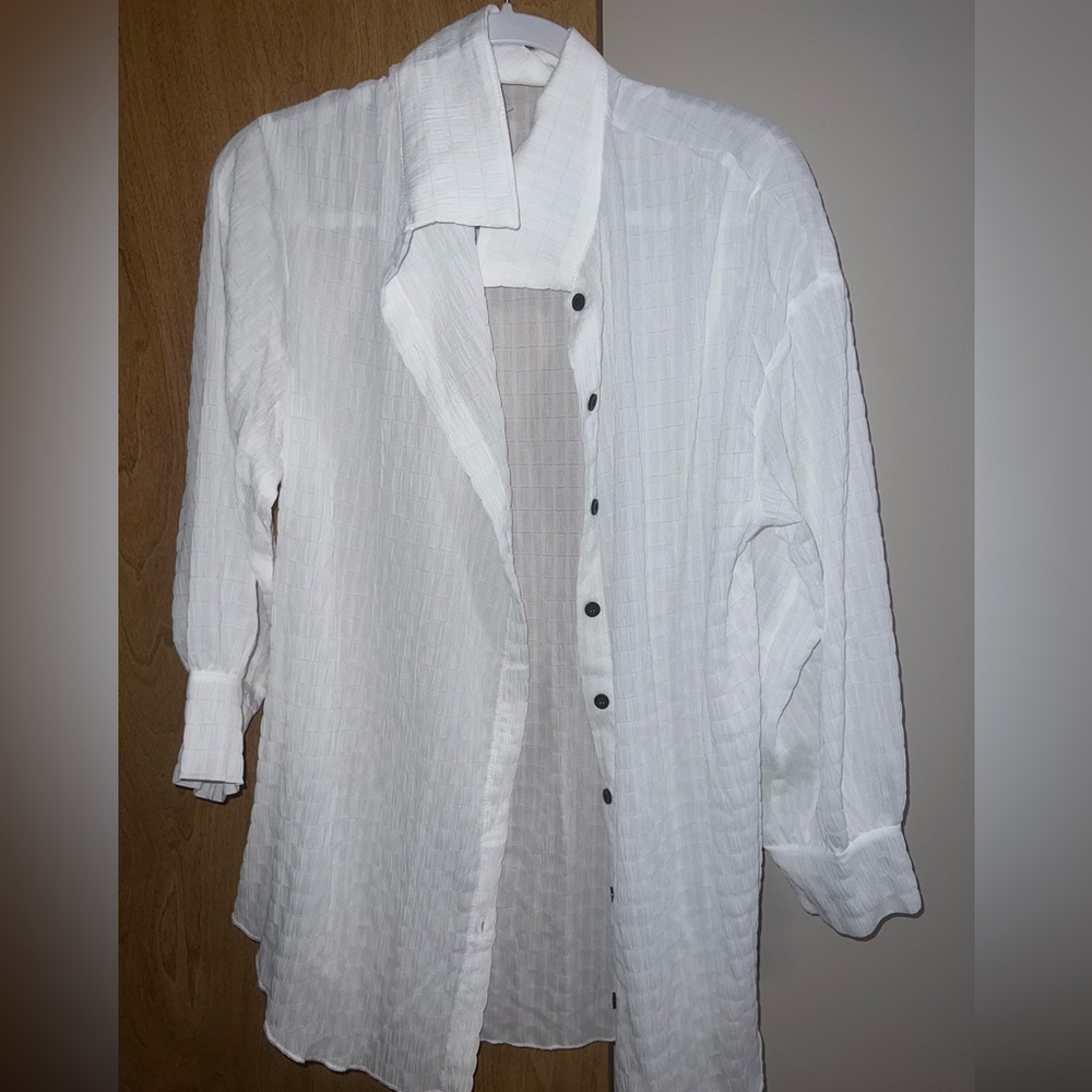 White long sleeved swim cover up, never worn